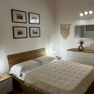 apt-il-melograno-96100.sicilyhotelsitaly.net/